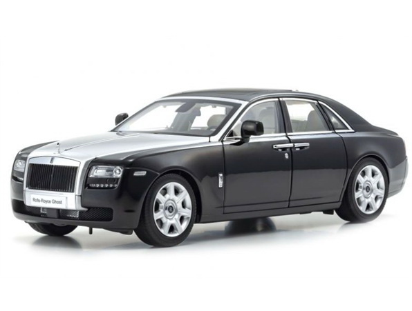 Модель 1:18 Rolls-Royce Ghost SWB (LHD) - Black/silver hood
