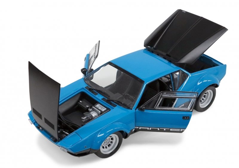 Модель 1:18 De Tomaso Pantera GT4 - blue/black
