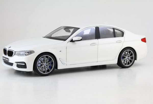 Модель 1:18 BMW 5-series (G30) - White