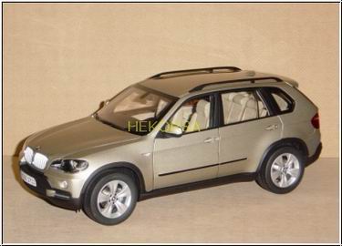 Модель 1:18 BMW X5 (E70) - platin bronze Special Edition for BMW