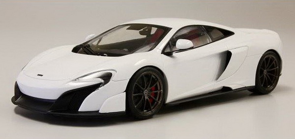Модель 1:18 McLaren 675LT - white