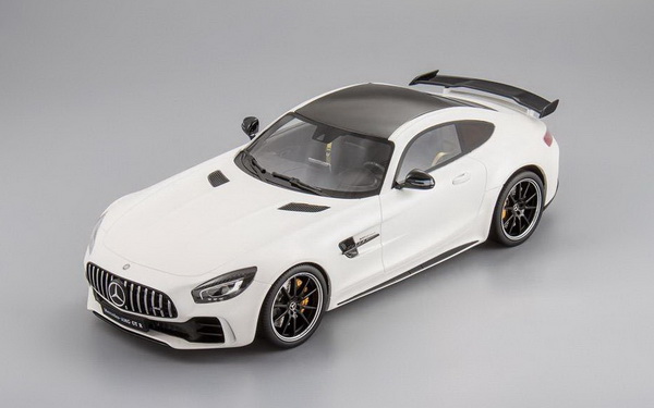 Mercedes-AMG GT-R (white) KJ021 Модель 1:18