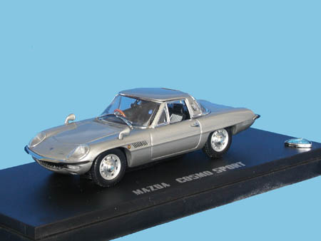 Модель 1:43 Mazda Cosmo Sport - silver