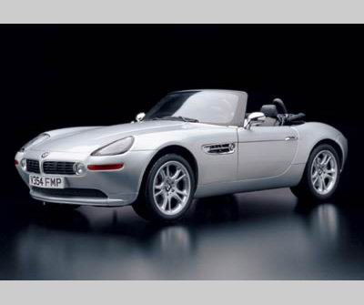 Модель 1:12 BMW Z8 roadster (E52) - James Bond 007 «The World Is Not Enough»