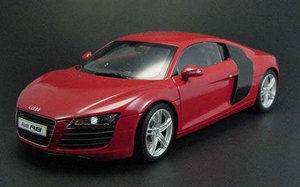 Модель 1:18 Audi R8 - red