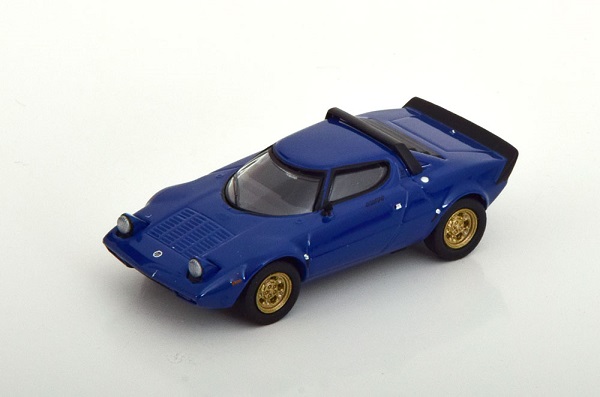 Модель 1:64 Lancia Stratos HF Stradale dark blue