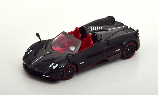 Модель 1:64 Pagani Huayra Roadster Black