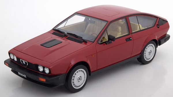 Модель 1:18 Alfa Romeo GTV 6 2.5 Serie 1 1980 - Red