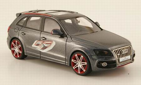 Модель 1:43 Audi Q5 Custom Concept
