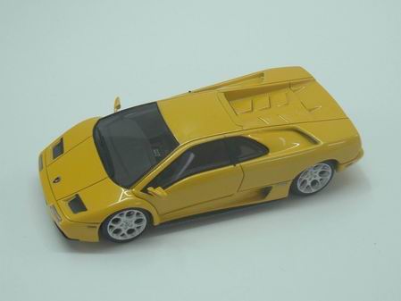 Модель 1:43 Lamborghini Diablo 6.0 - yellow