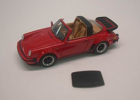 Модель 1:43 Porsche 911 targa turbo Look - red