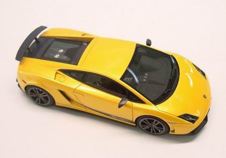 Модель 1:43 Lamborghini Gallardo LP 570-4 Superleggera - midas yellow met