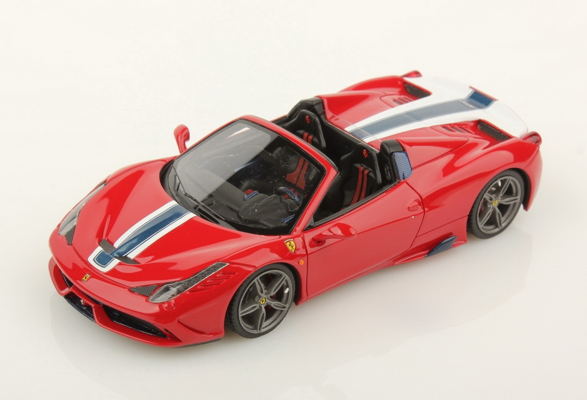 Модель 1:43 Ferrari 458 Speciale A Spider - rosso corsa