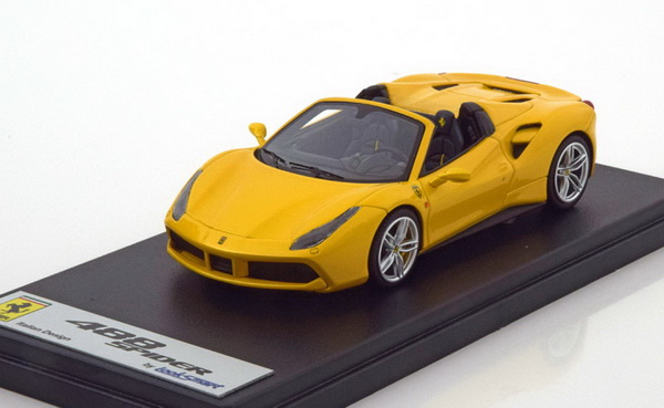 Модель 1:43 Ferrari 488 Spider IAA Frankfurt - yellow