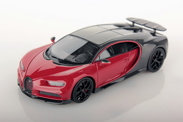 bugatti chiron sport with open wing 2019 - grey carbon / italian red LS490A Модель 1:43