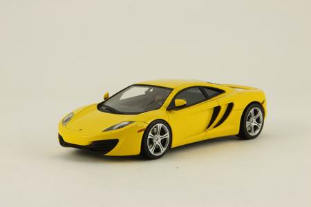 Модель 1:43 McLaren MP4 - yellow