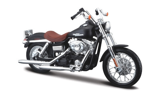 Модель 1:18 Harley-Davidson Dyna Street Bob - black/brown