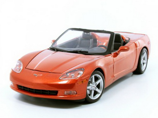Модель 1:18 Chevrolet Corvette Convertible C6 - orange met