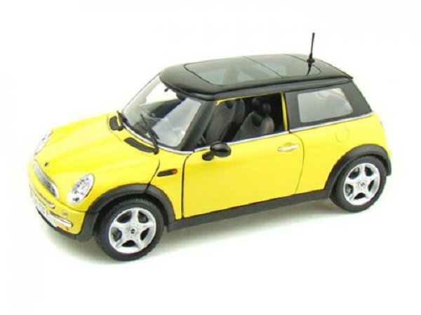 Модель 1:18 Mini Cooper - yelow