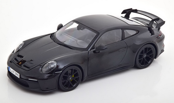 Porsche 911 (992) GT3 - black 36458Black Модель 1:18