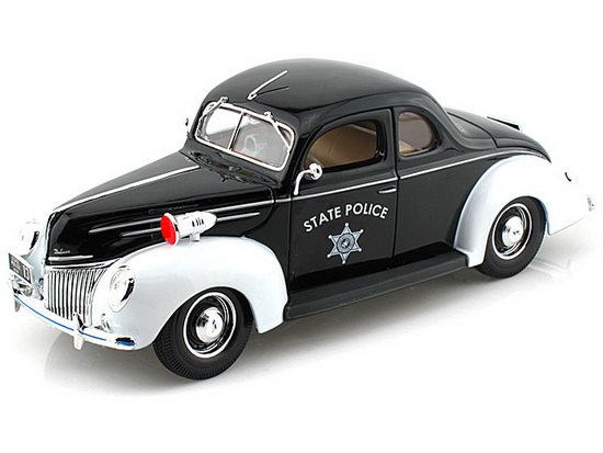 Модель 1:18 Ford Deluxe «State Police»
