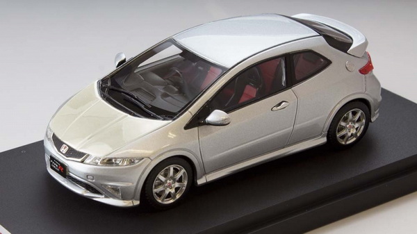 Модель 1:43 Honda Civic Type R Euro (FN2) - alabaster silver