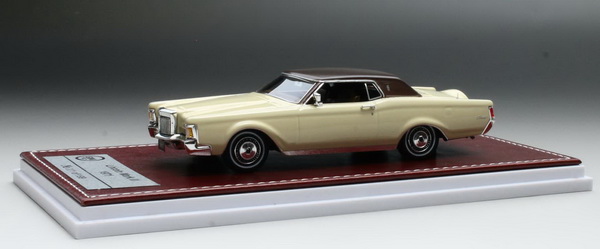 Модель 1:43 Lincoln Continental Mk III - medium tan
