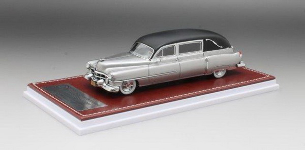 Модель 1:43 Cadillac Superior Landaulet Hearse (катафалк) - silver/black (L.E.150pcs)