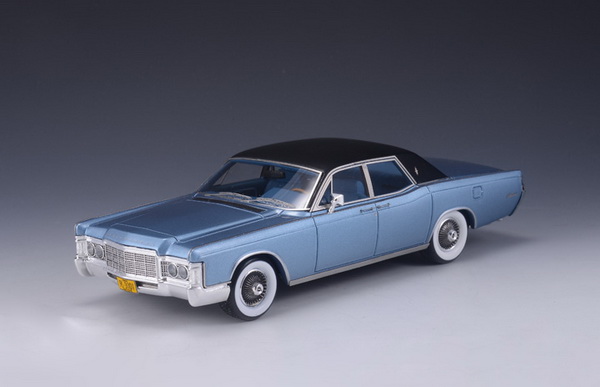 Модель 1:43 Lincoln Continental - blue met