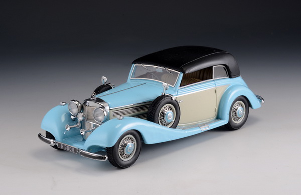 Mercedes-Benz 540K Cabriolet B (закрытый) 1937 Light Blue/Crеme GLM205303 Модель 