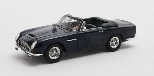 Модель 1:43 Aston Martin DB6 Volante - 1966 - Coronation King Charles III