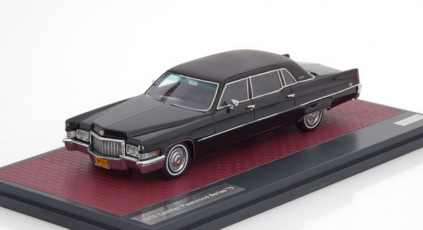 cadillac fleetwood series 75 limousine - black (l.e.199pcs) MX20301-212 Модель 1:43