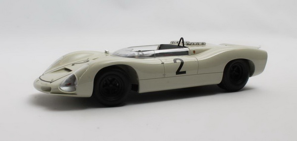 Модель 1:18 Porsche 910-8 Bergspyder #2 Rolf Stommelen Winner Alpen-Bergpreis Roßfeld 04-06-1967