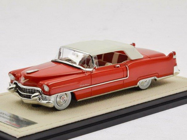 Модель 1:43 Cadillac Series 62 Convertible (closet) - dakota red (L.E.199pcs)
