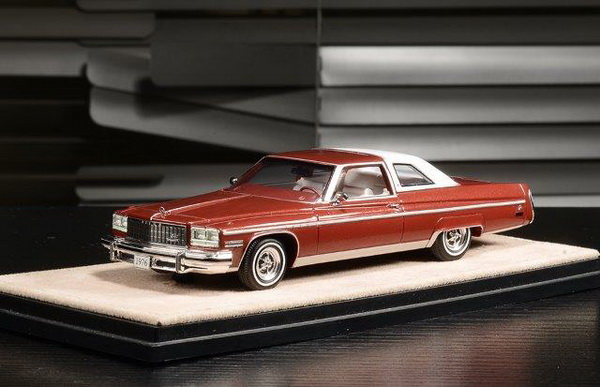 buick electra 225 limited coupe 1976 boston red metallic STM763001 Модель 1:43