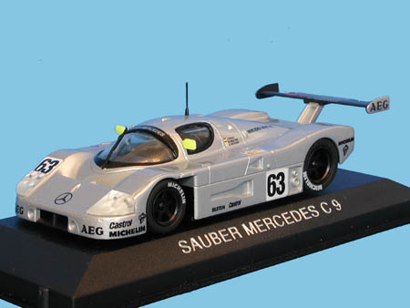 Модель 1:43 Sauber Mercedes C9 №63 Le Mans (Jochen Mass - Manuel Reuter)