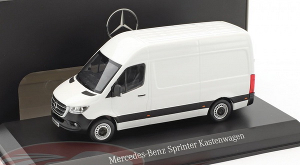 Модель 1:43 Mercedes-Benz Sprinter Kastenwagen - white