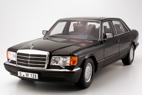 Модель 1:18 Mercedes-Benz 560 SEL (W126) (facelift) - black
