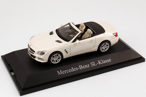 Модель 1:43 Mercedes-Benz SL (R231) - diamant white