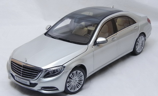 Модель 1:18 Mercedes-Benz S-class (V222) - silver