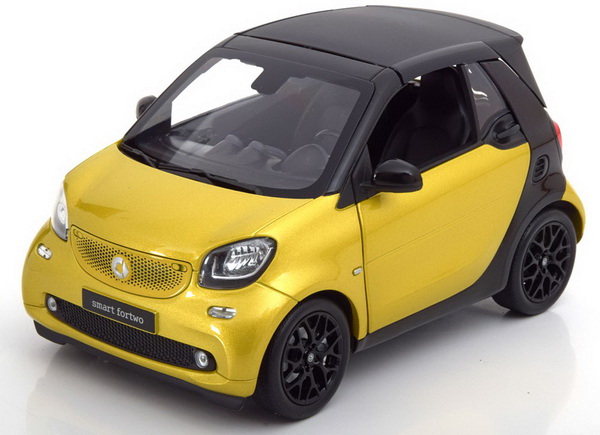 Модель 1:18 Smart ForTwo Cabrio Softtop - yellow/black