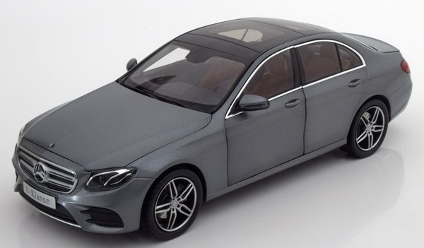 Модель 1:18 Mercedes-Benz E-class (W213) Limousine AMG Line - matt grey