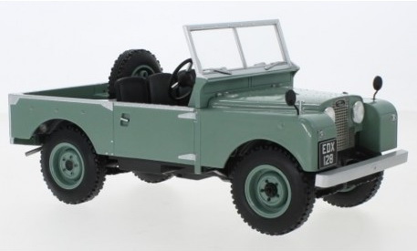 Модель 1:18 Land Rover I 88