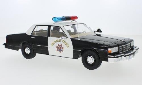 chevrolet caprice «california highway patrol» - black/white MCG18218 Модель 1:18