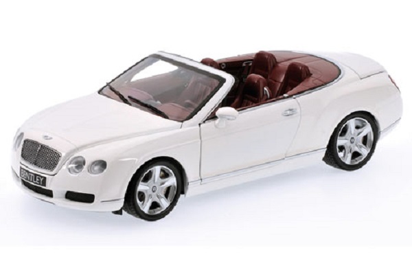 Модель 1:18 Bentley Continental GTC - white