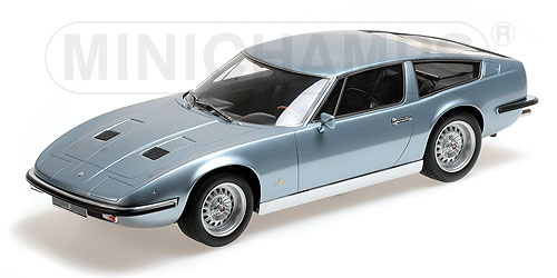 Модель 1:18 Maserati Indy - blue met