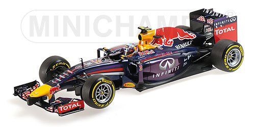 Модель 1:18 Infiniti Red Bull Racing Renault RB10 №3 (Daniel Ricciardo)