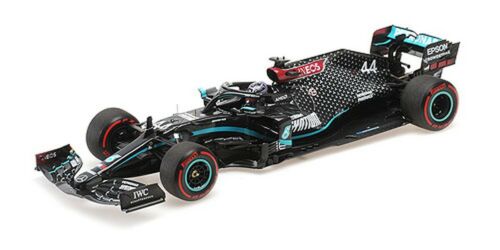 Модель 1:18 Mercedes-AMG PETRONAS FORMULA ONE TEAM W11 EQ Performance №44 Winner TUSCAN GP (Lewis Hamilton)