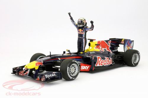 Модель 1:18 Red Bull Renault RB6 №5 Winner GP Brasil, World Champion (Sebastian Vettel) (L.E.777pcs by Modelissimo & CK-ModelCars)
