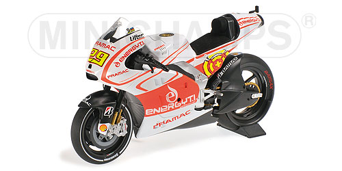 Модель 1:12 Ducati Desmosedici GP13 №29 MotoGP (Andrea Iannone)